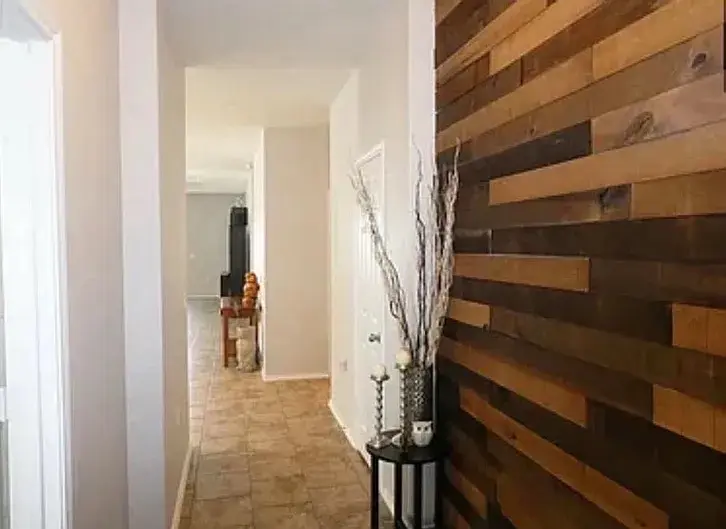 3 BR in Austin