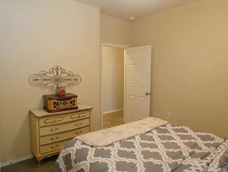 3 BR in Austin