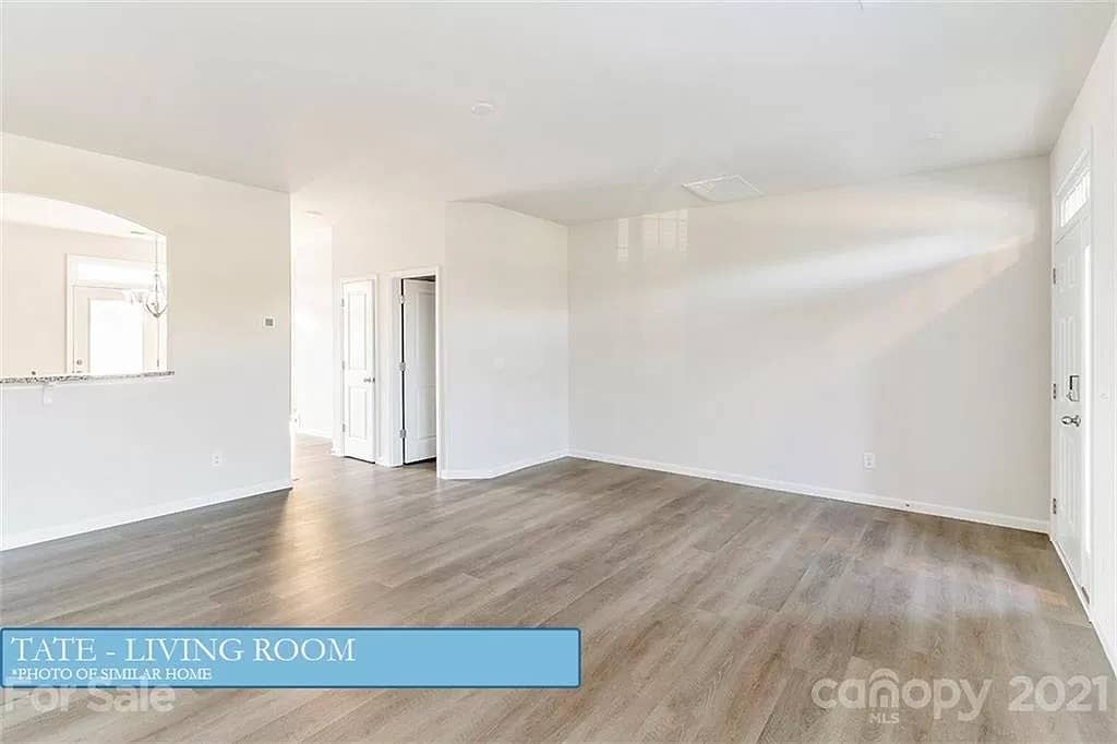 3 BR in Belmont
