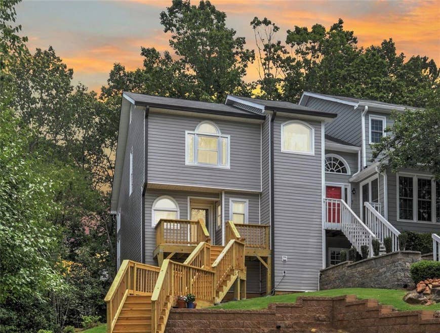 3 BR in Marietta
