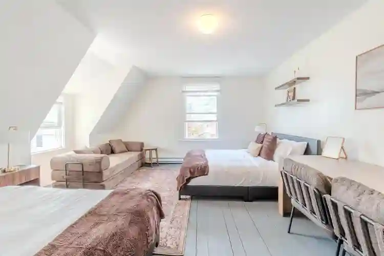 4 bedroom, 1 bath apartment