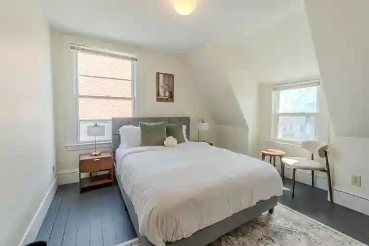 4 bedroom, 1 bath apartment