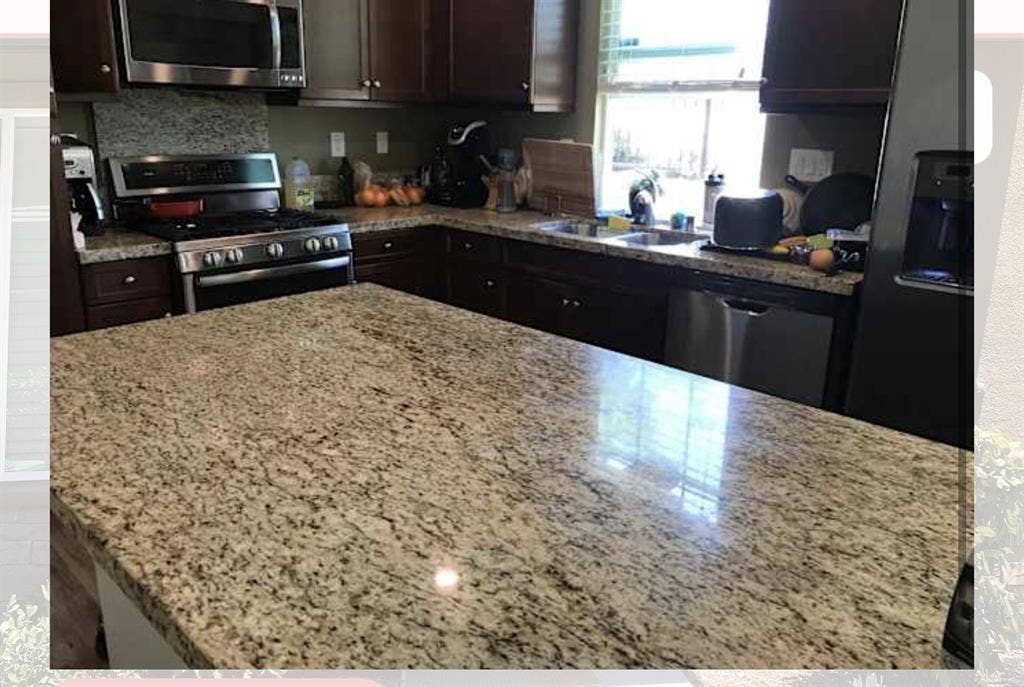 Room for rent in Eastlake