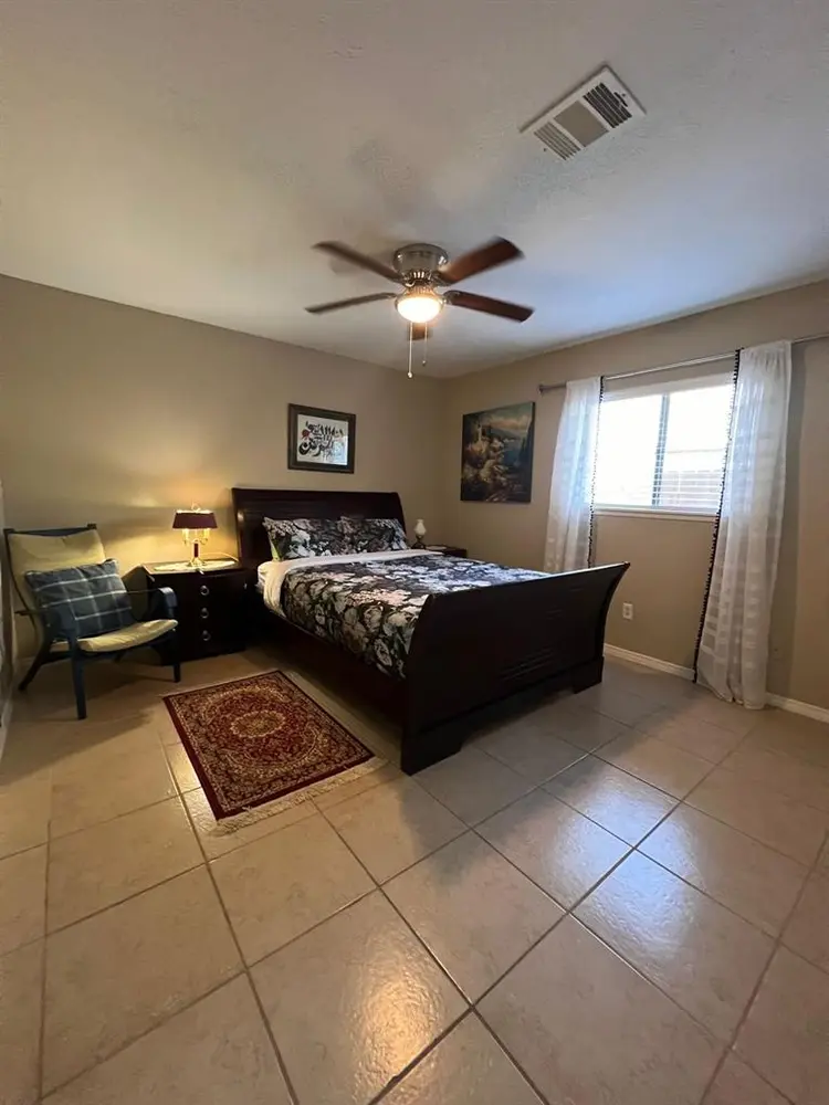 One bedroom available for a female