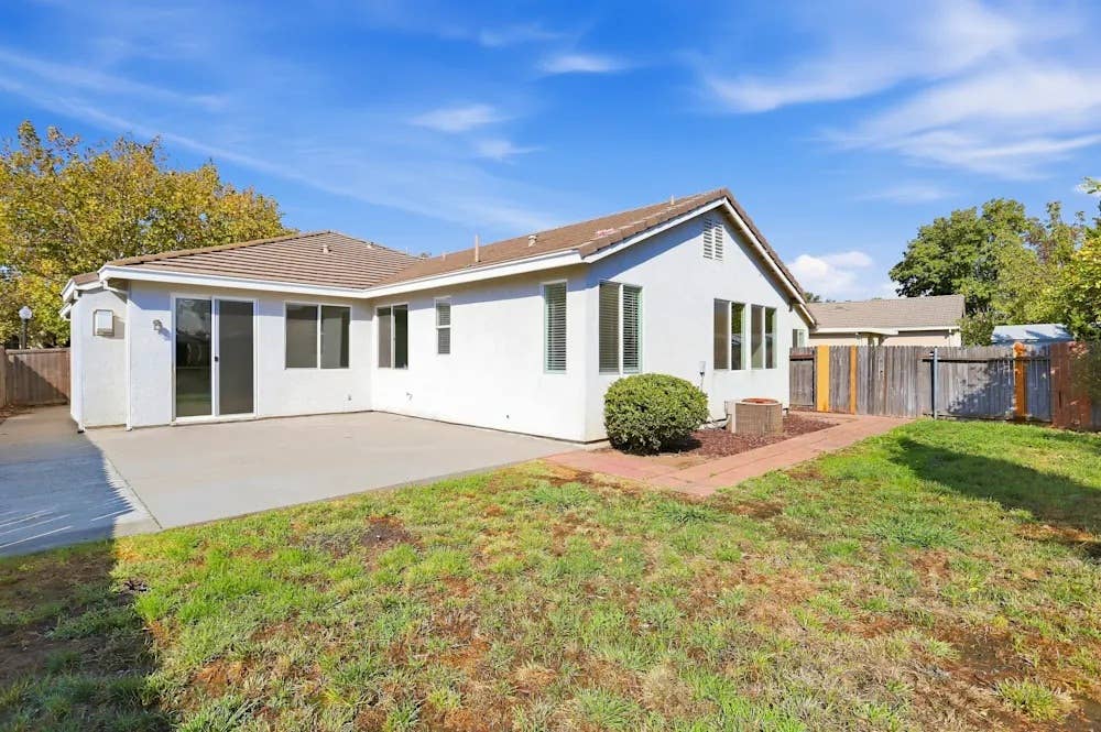 New Listing*Modern Family Home"