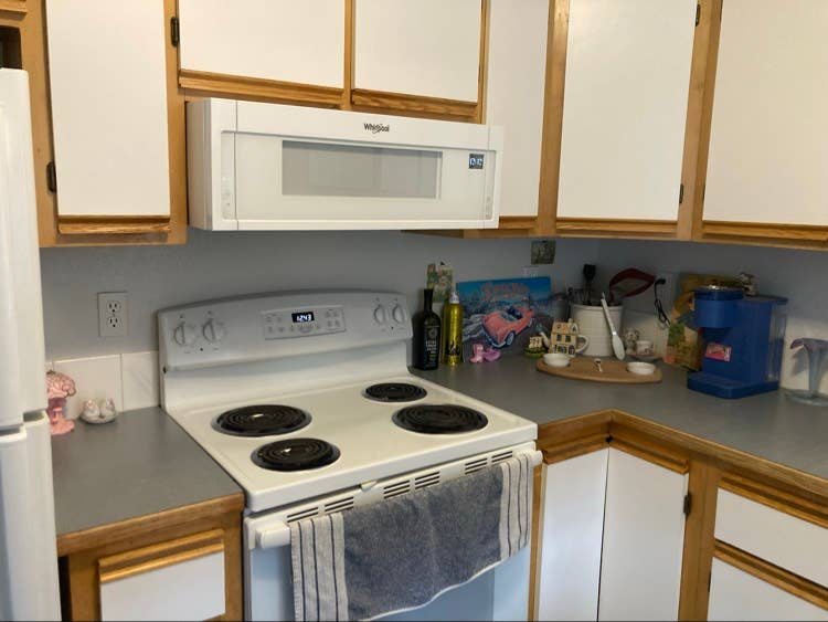 Unfurnished room for rent
