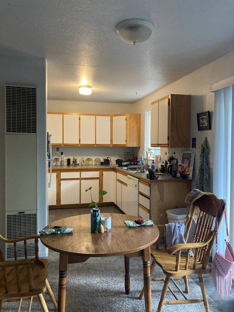 Unfurnished room for rent