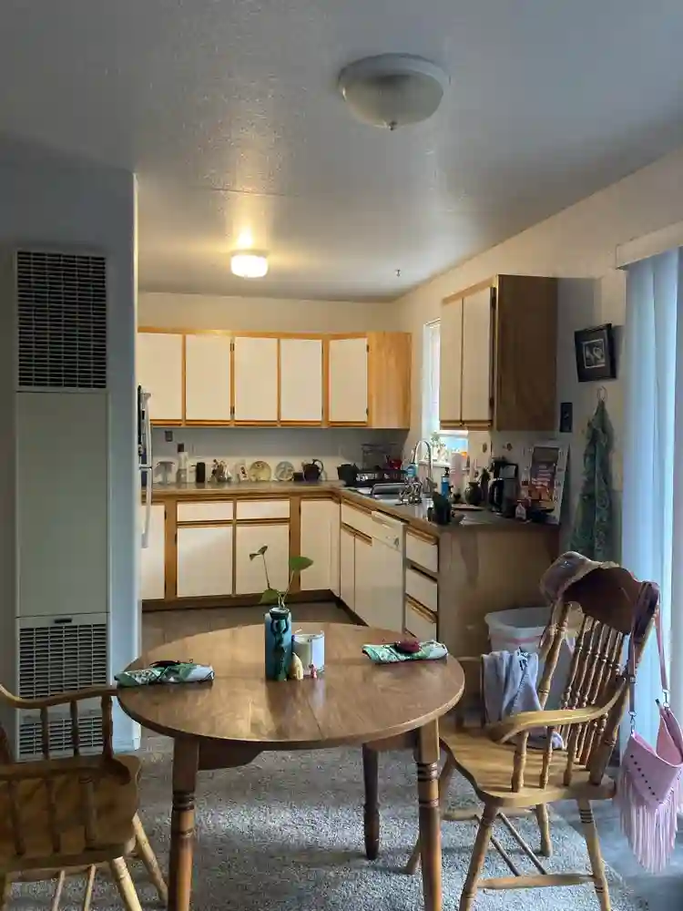 Unfurnished room for rent