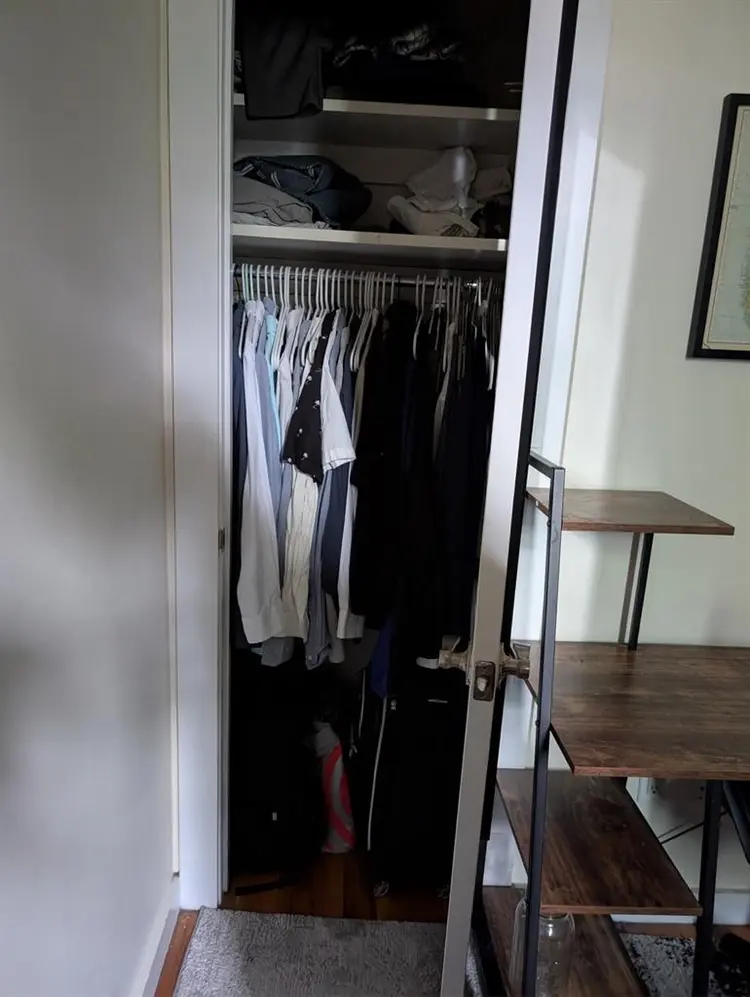 2 rooms in crown heights available