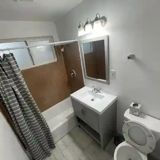 Private Room for Rent - Near BC