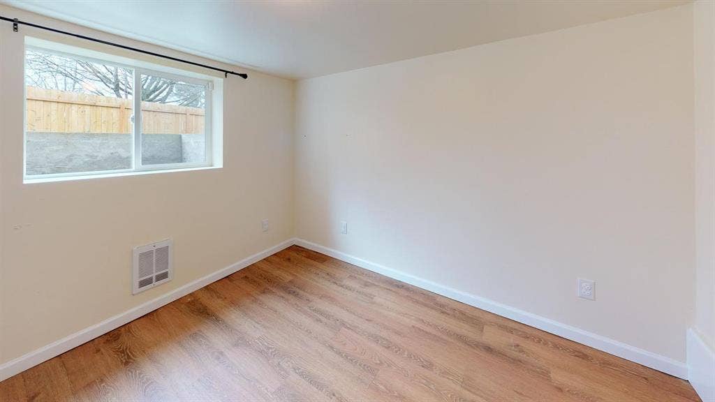 1 BR in Seattle