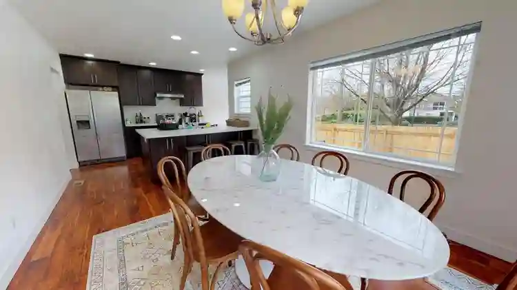 1 BR in Seattle