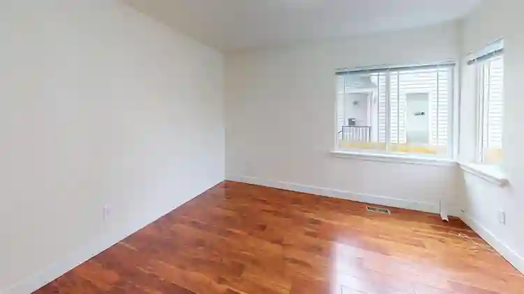 1 BR in Seattle