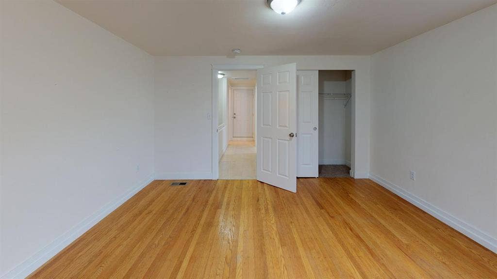 1 BR in Seattle