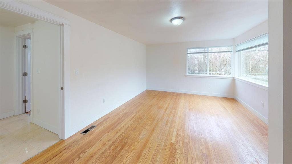 1 BR in Seattle