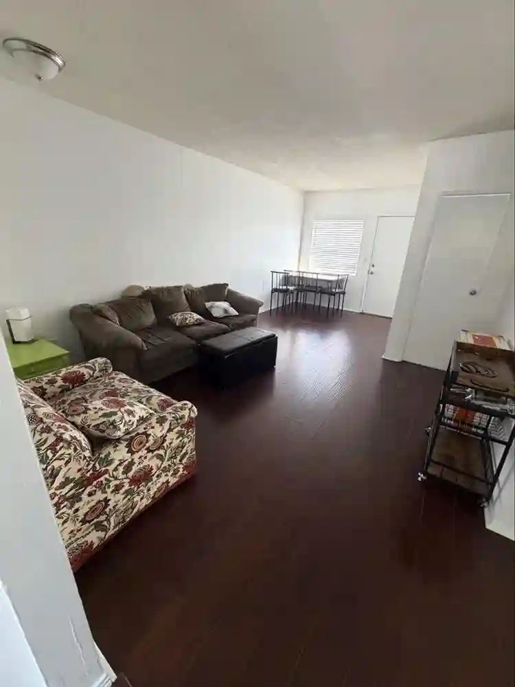 2 bed 2 bath east la
