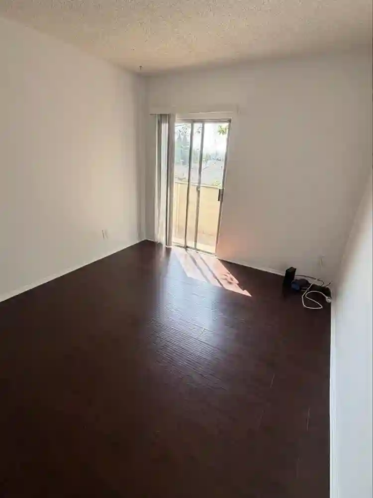 2 bed 2 bath east la