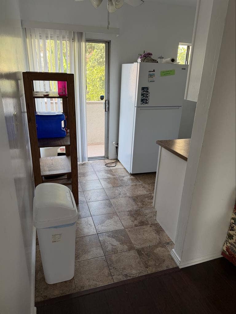 2 bed 2 bath east la