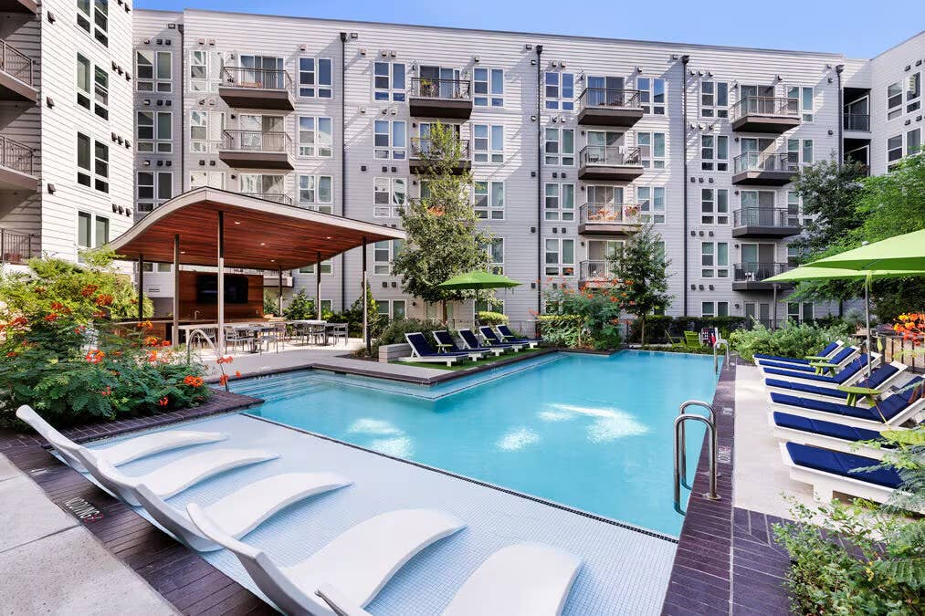 1 bedroom apt in central Austin