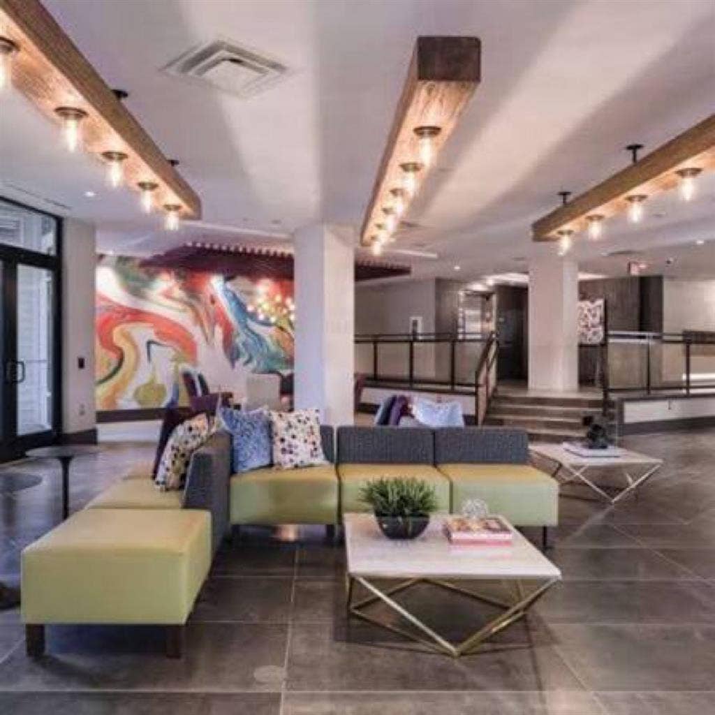 ROOMMATE WANTED - HYATTSVILLEE
