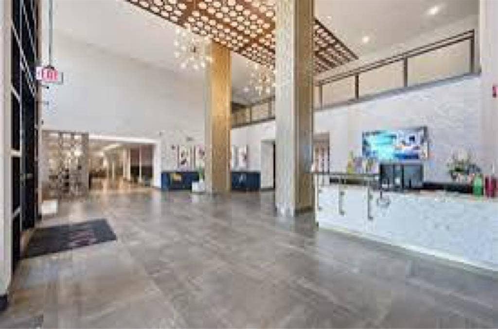 ROOMMATE WANTED - HYATTSVILLEE