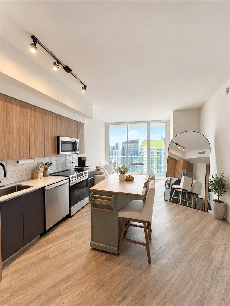 Winter in Brickell | 2BR with Views