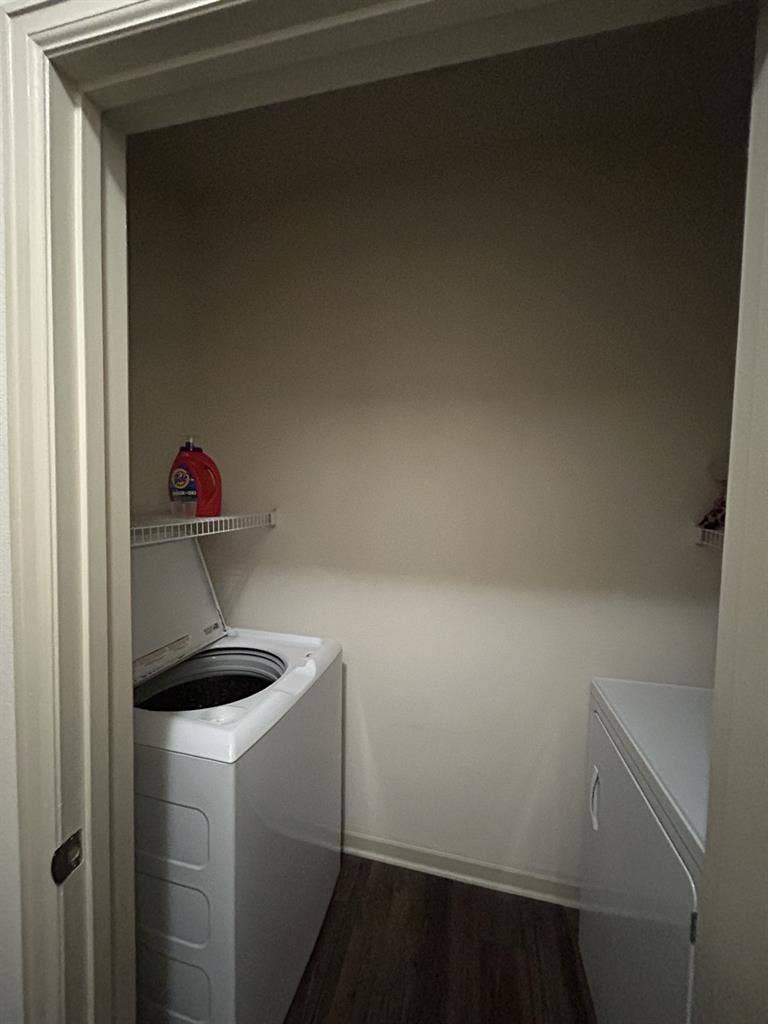 Ashburn Roomie Needed for 2x2