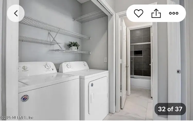 Bedroom Private Bath: Luxury Condo