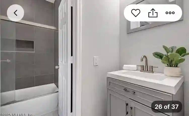 Bedroom Private Bath: Luxury Condo