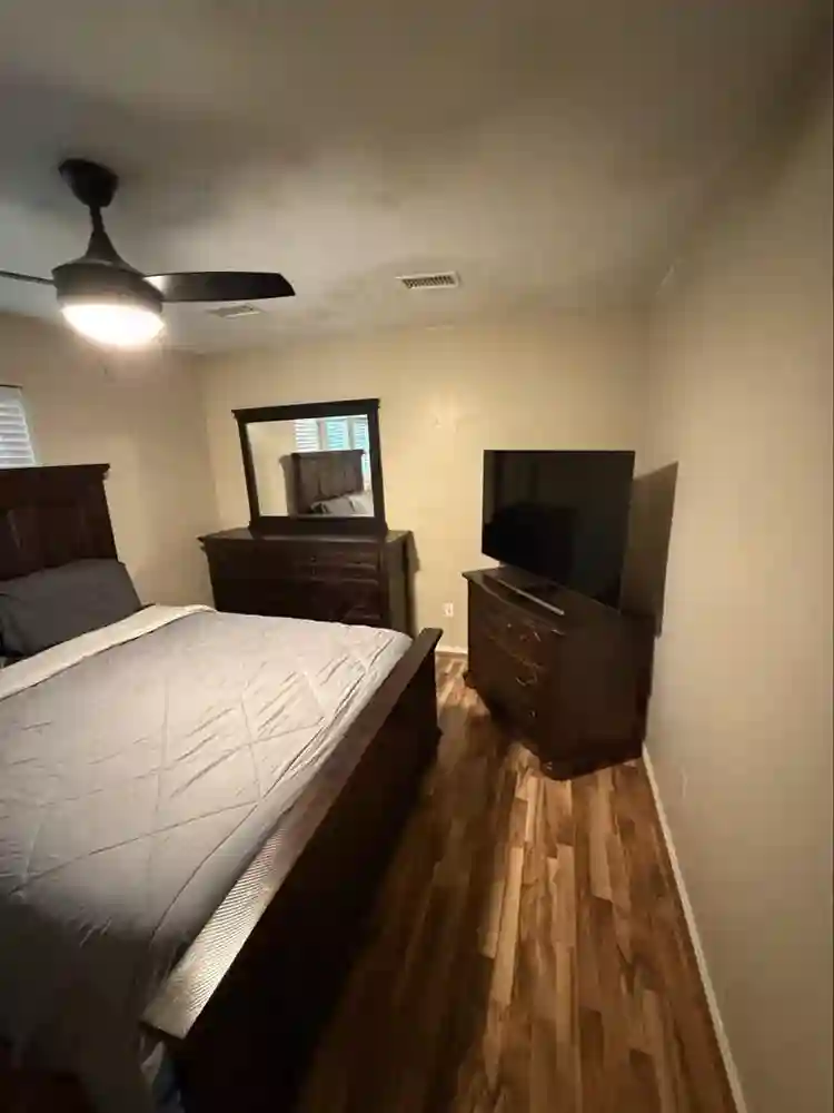 Private room all bills paid