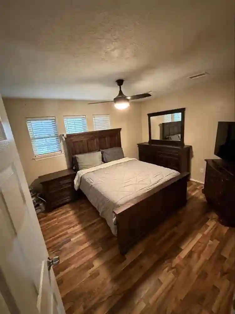 Private room all bills paid