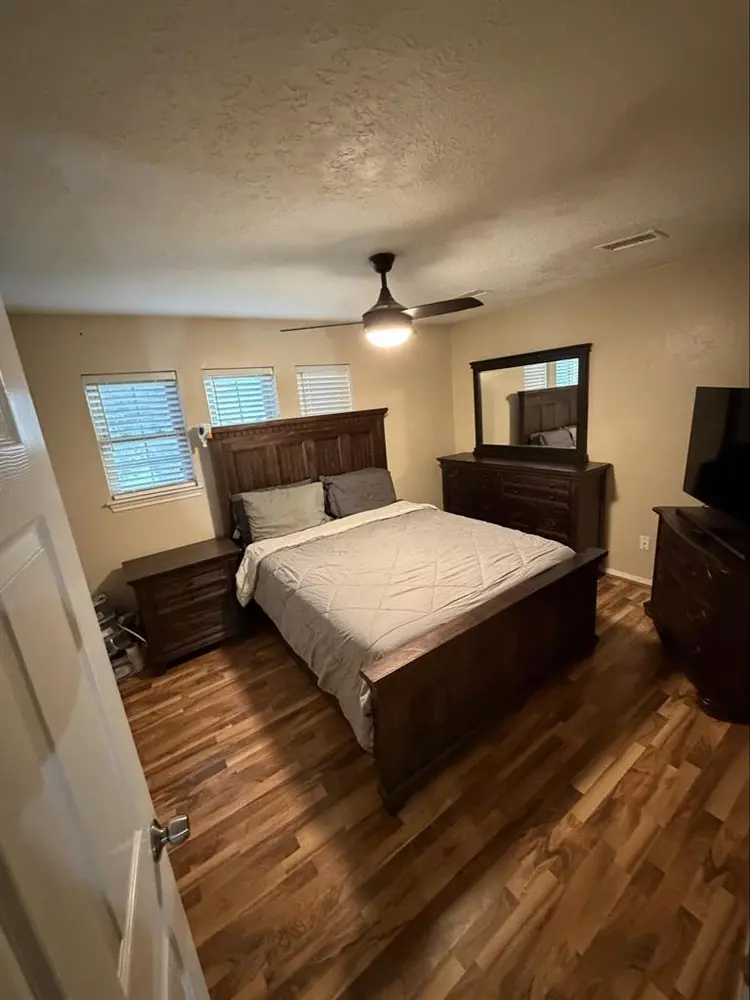 Private room all bills paid