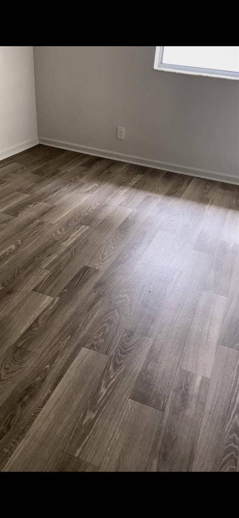 1bR with private bathroom for rent
