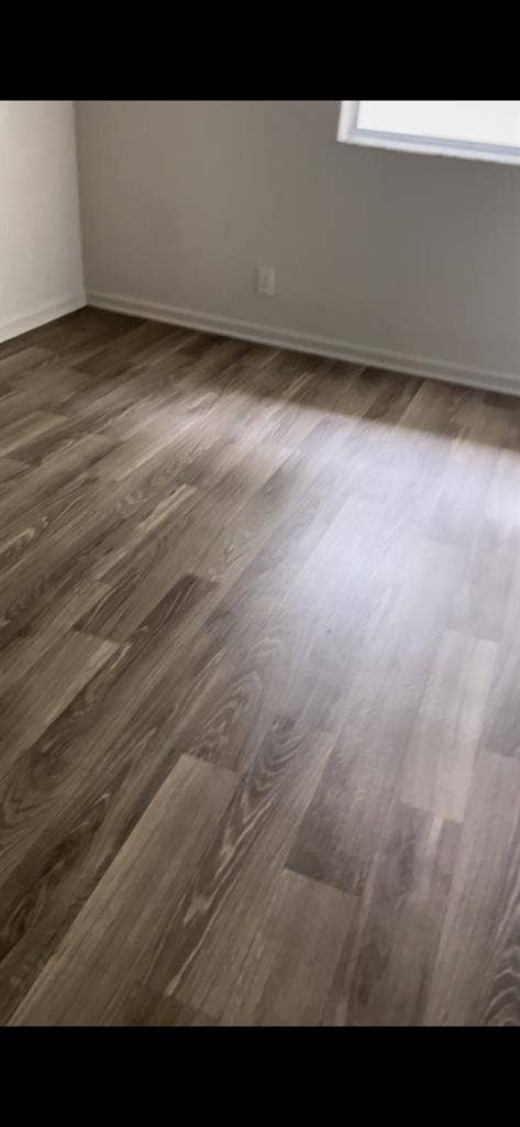 1bR with private bathroom for rent