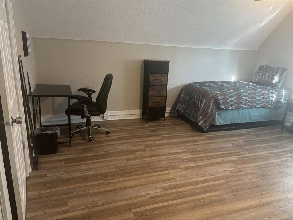 Private Room in CWE Students/nurse