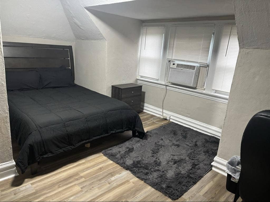 Private Room in CWE Students/nurse