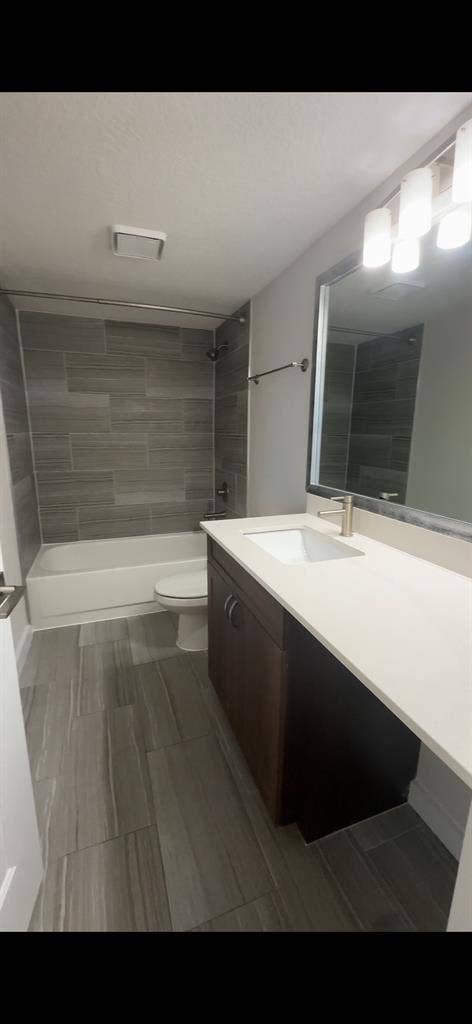 Looking for one girl for a 3/3 apt!