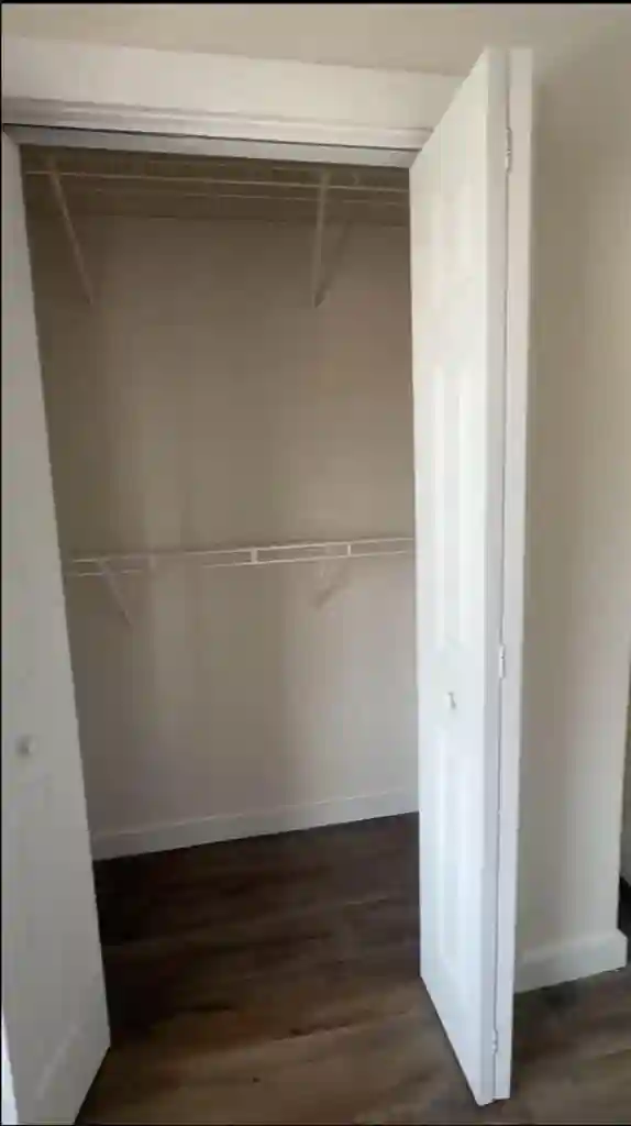 Looking for one girl for a 3/3 apt!