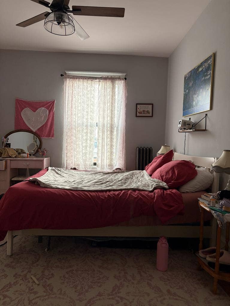 1 Bed 1 Bath Apartment