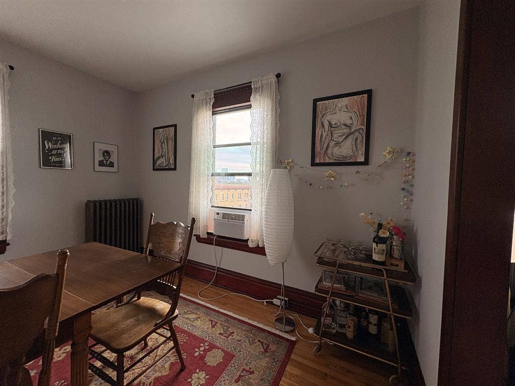 1 Bed 1 Bath Apartment