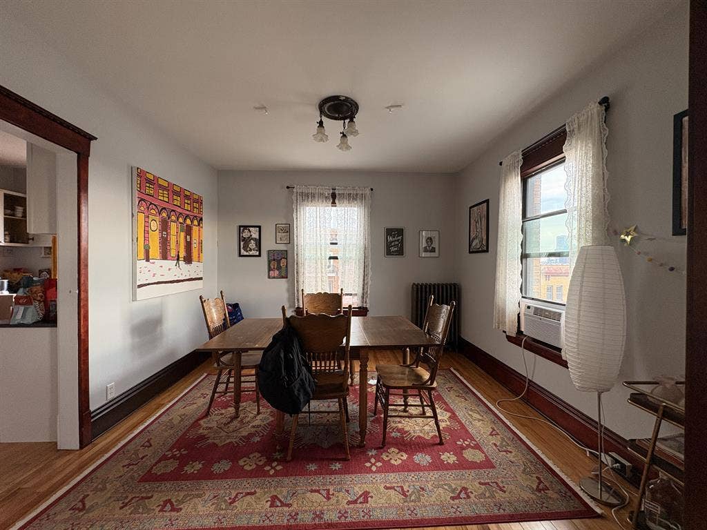 1 Bed 1 Bath Apartment