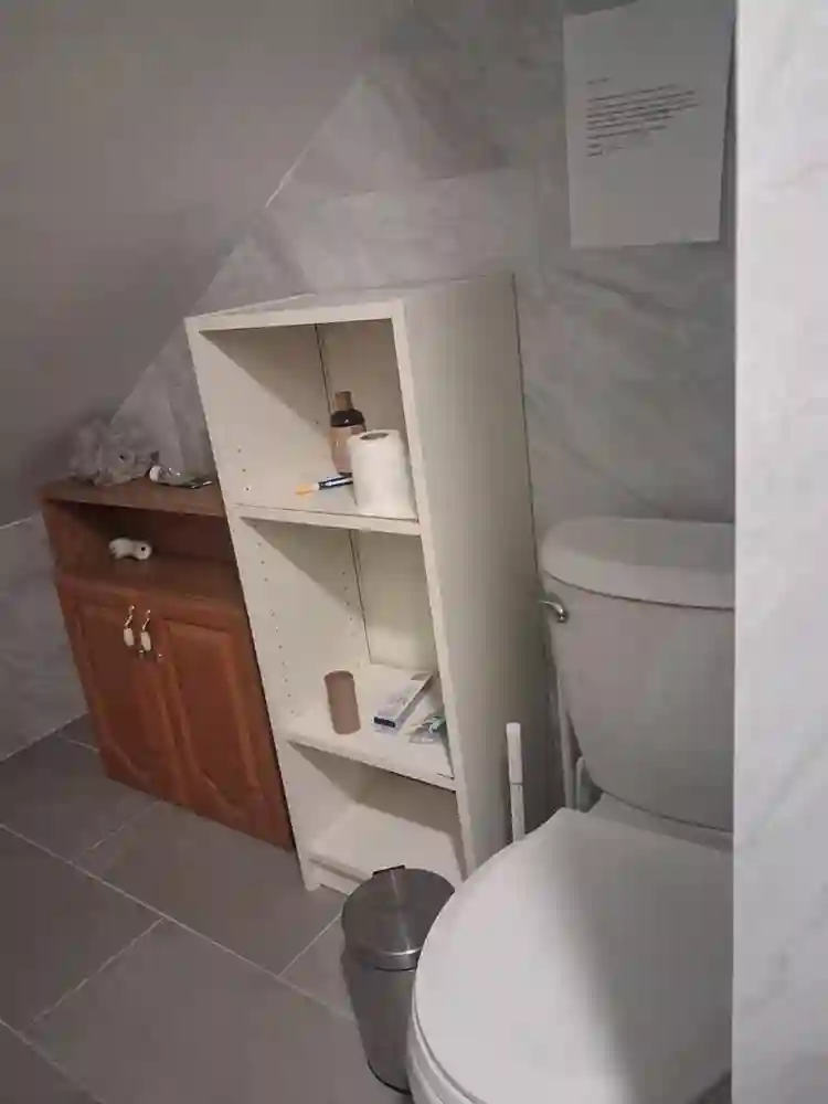 Room for Rent available October 7th