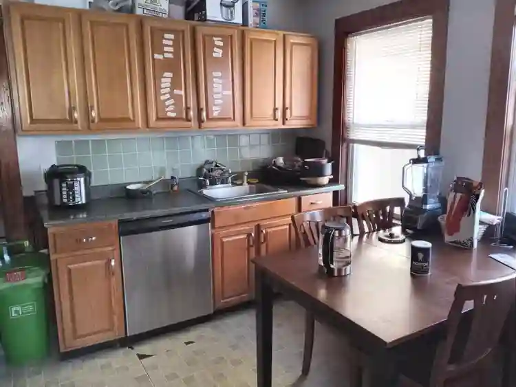 Room for Rent available October 7th