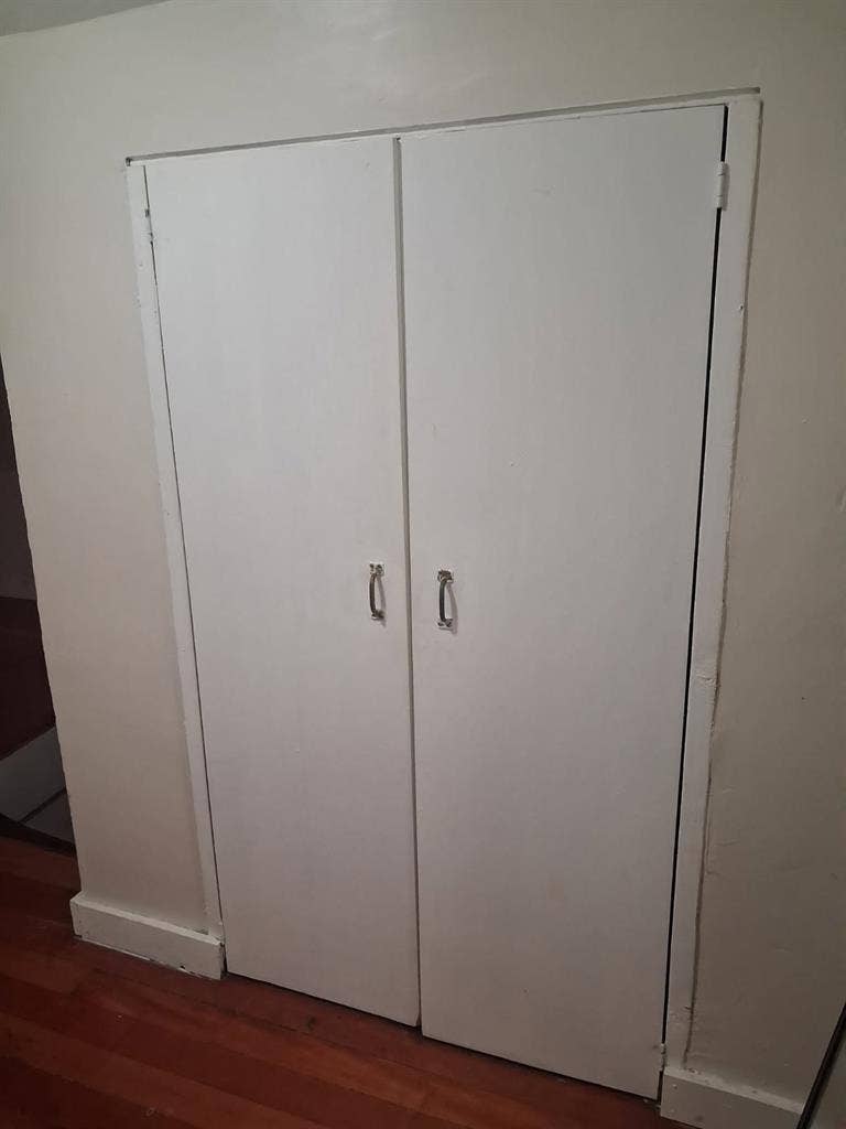 Room for Rent available October 7th