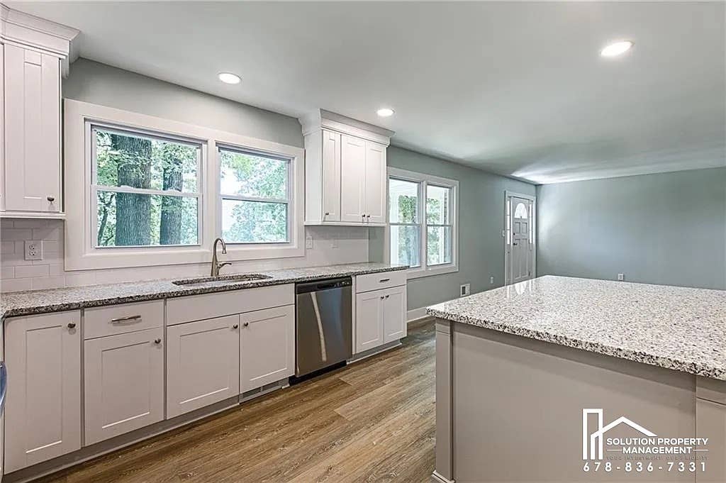 4 BR in Kennesaw