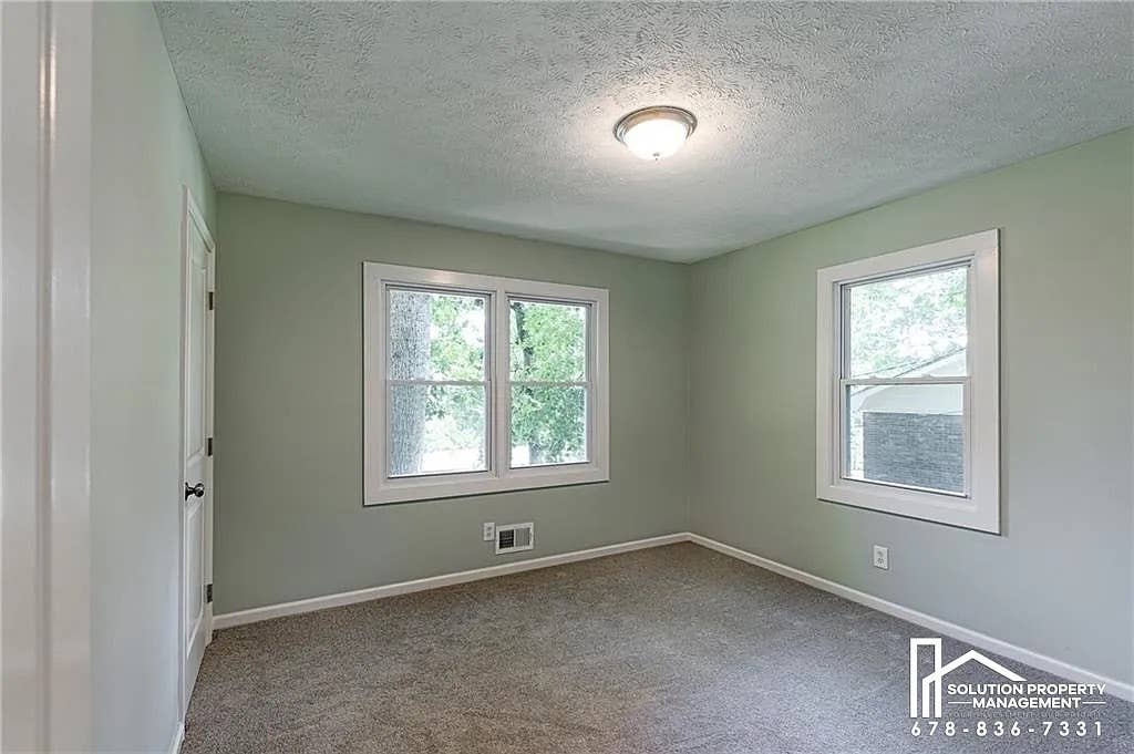 4 BR in Kennesaw