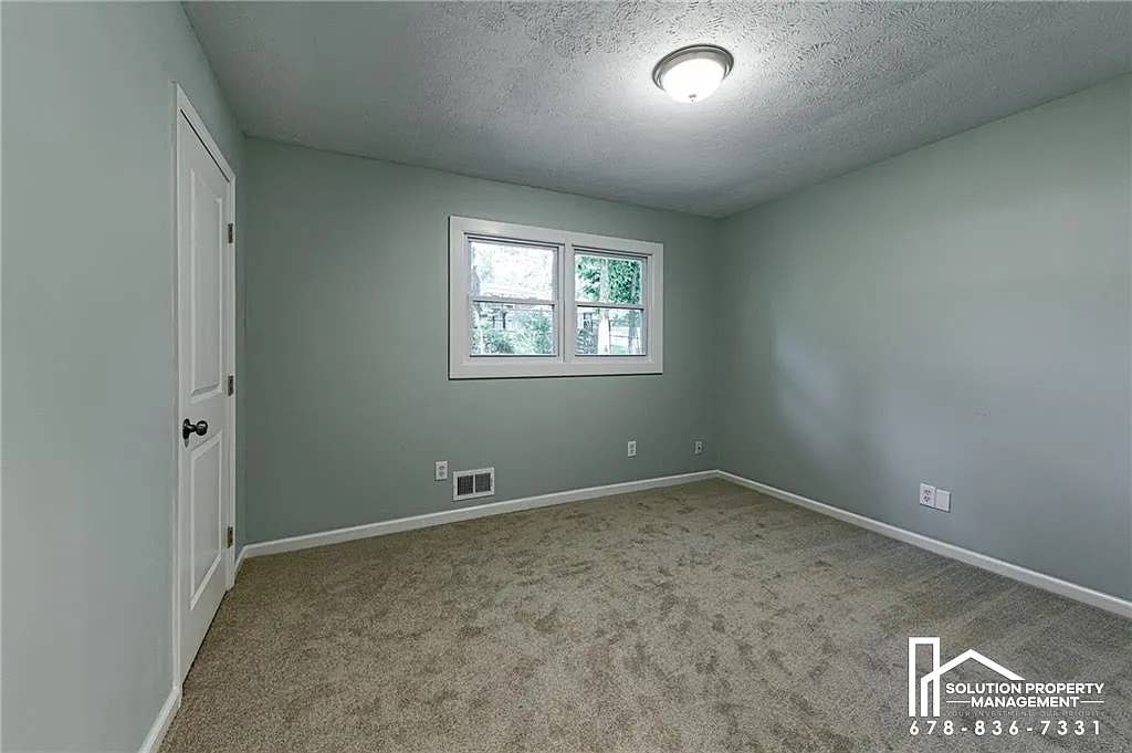 4 BR in Kennesaw