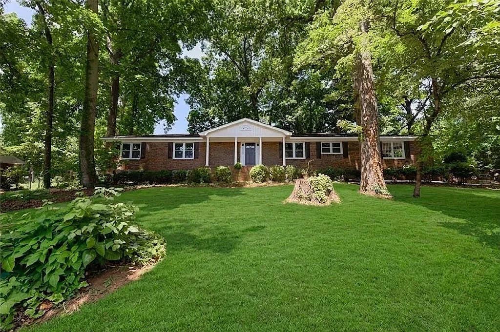 4 BR in Kennesaw