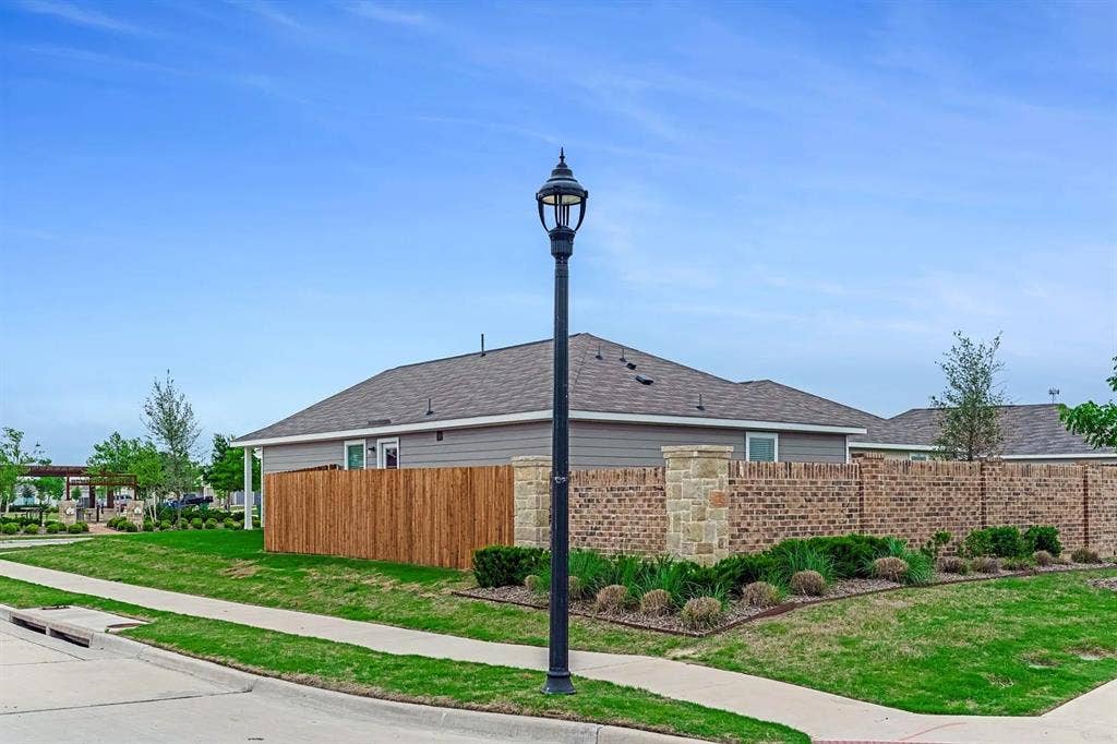 3 BR in McKinney