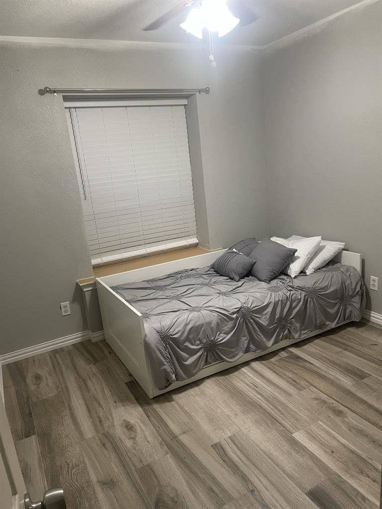 2 rooms